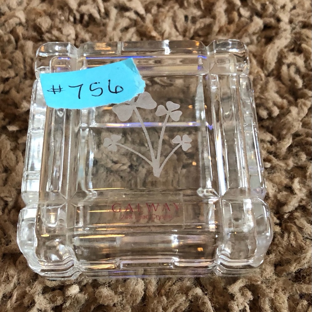 Galway Crystal Shamrock Square trinket box 24% lead crystal - Picture 2 of 15